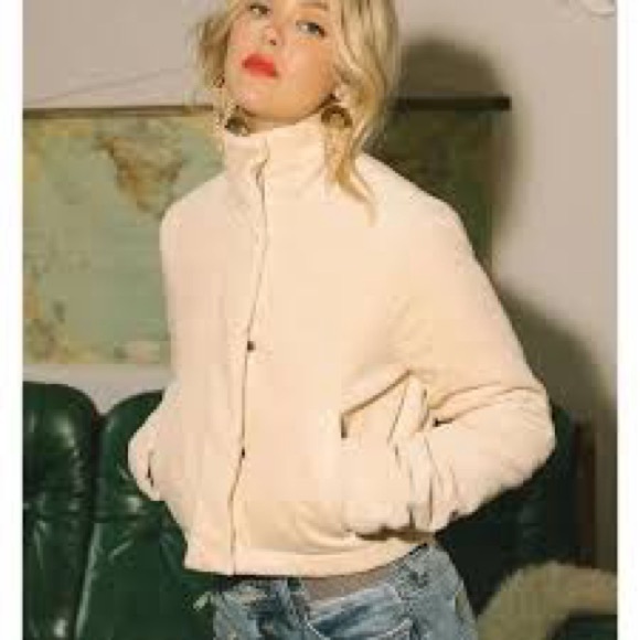 Jackson Rowe Jackets & Blazers - NWT 🇨🇦Jackson Rowe Faye Quilted Corduroy Jacket- Small